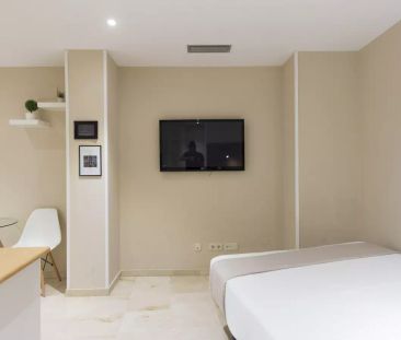 Studio for rent in Sol, Madrid - Photo 5
