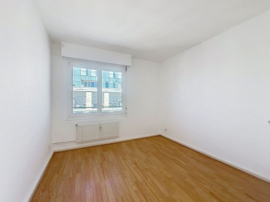 Appartement à louer - REIMS CENTRE - BVD DE LA PAIX - Photo 1