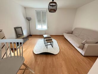 Location Studio 1 pièces 18 m2 à Saint-Quentin - Photo 3