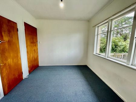 3 Bedroom House in Papatoetoe - Photo 4
