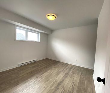 5 1/2 à louer - Un petit chien accepté - 1e septembre 2026 - 1645$ ... - Photo 2