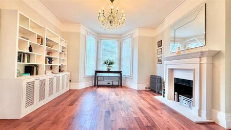 5 bedroom semi-detached house to rent - Photo 5