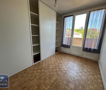 Location Appartement 3 pièces 70m² LAVAL 53000 - Photo 4