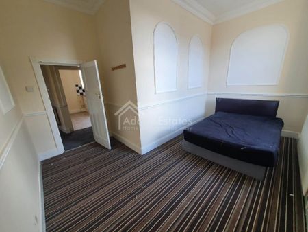 Price £750 pcm - Available Now - Unfurnished - Photo 2