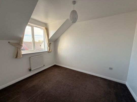 4 bedroom townhouse to rent - Photo 1