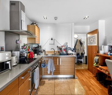 Limeharbour, London, E14 9LS - Photo 1
