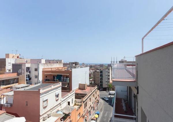 Carrer de Calderón de la Barca, Santa Coloma de Gramenet, Catalonia 08914