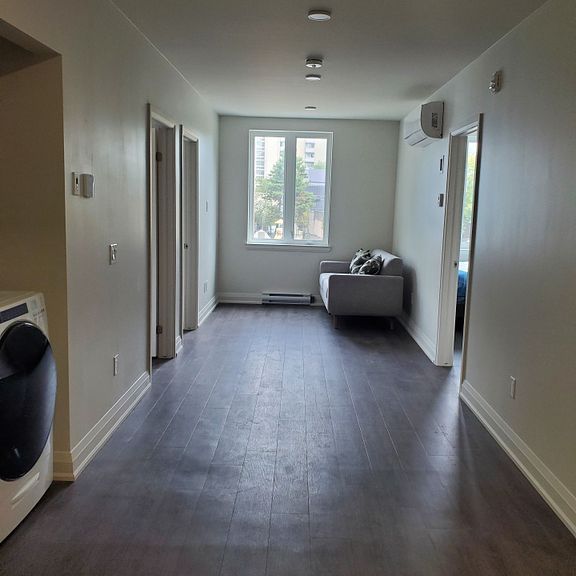 For Lease - 307 King Street Unit# 303, Hamilton, Ontario - Photo 1