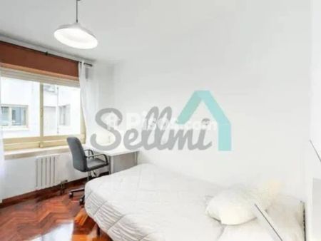 Piso en alquiler en Centro - Photo 5