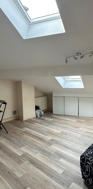 Location Appartement 1 pièce 21m² BOURG EN BRESSE 01000 - Photo 1