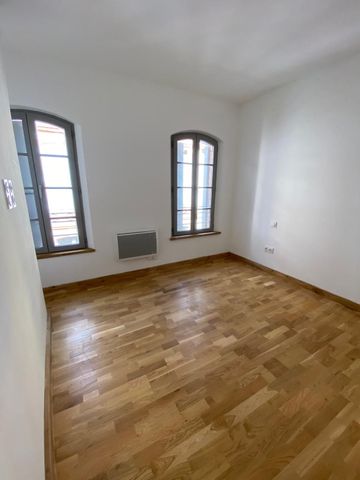 Location Appartement 3 pièces 61m² MONTAUBAN 82000 - Photo 3