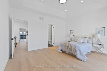 For Lease - 67 Bexhill Avenue Unit# Main & 2nd Floor, Toronto, Ontario - Photo 5