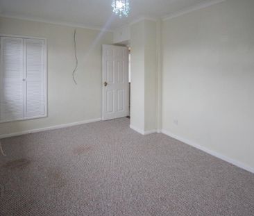58 Chichester Park Central, Ballymena, BT42 4BG - Photo 1