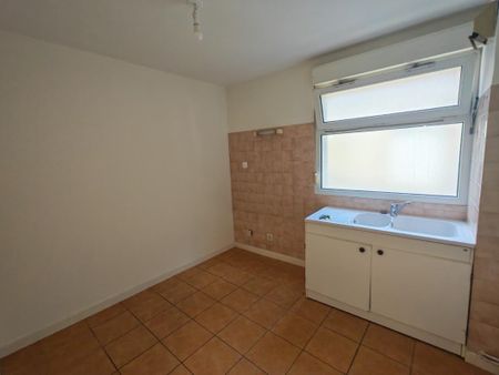 Location Appartement 2 pièces 57m² NANCY 54000 - Photo 3