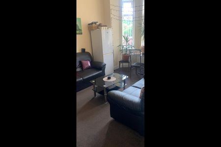 1 Bed Terraced House, Weast Lane, M5 - Photo 5
