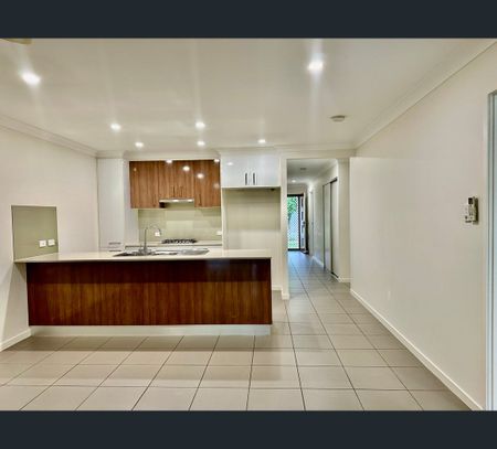 1/22 Berry Street, Caboolture South, Qld 4510 - Photo 2