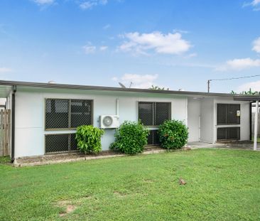 Family Home with Pool and Shed&excl; - Photo 4