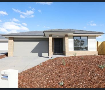 Discover This Modern and Welcoming Home in a Quiet Brookfield Setting - Photo 6