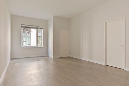 Te huur: Appartement 1e Lulofsdwarsstraat 10 A in Den Haag - Foto 2