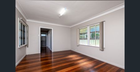 Charming Family Home in Prime Cannon Hill Location - Photo 5