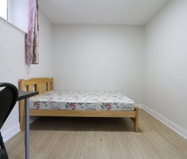 For Lease - 20 Sonmore Drive Unit# Garden House Basement, Toronto, ... - Photo 4