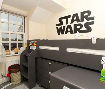 4 bedroom terraced house to rent - Photo 2