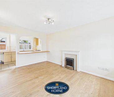 2 bedroom semi-detached house to rent - Photo 2