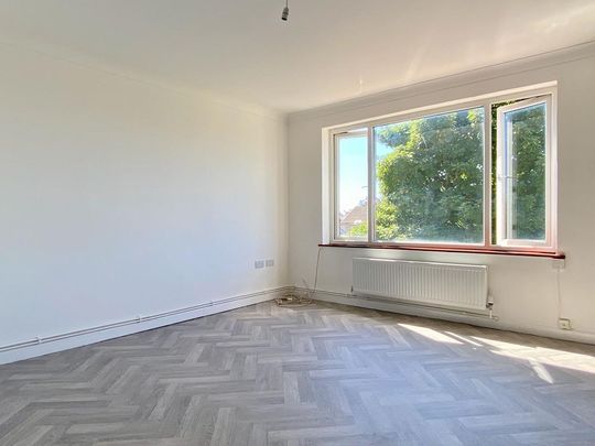 1 bedroom ground floor flat to rent - Photo 1