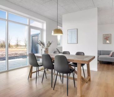 Moderne rækkehus i rolige omgivelser - Photo 6