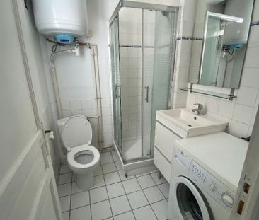 Location Appartement 2 pièces 40m² - Photo 2