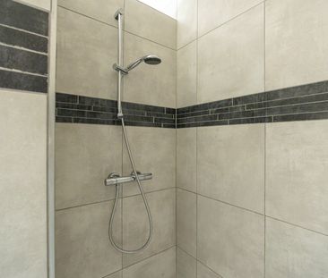 Gezellige gezinswoning met 3 slaapkamers, bureau en gezellige tuin - Photo 4