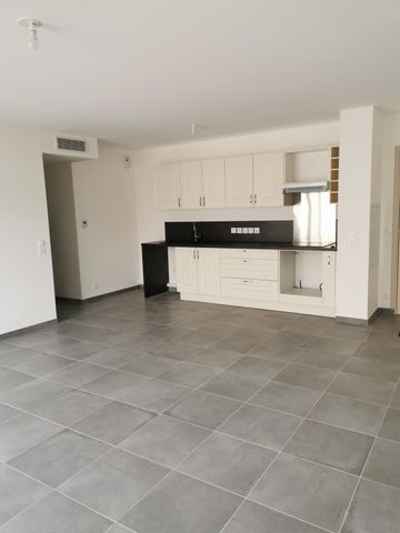 Location Appartement 3 pièces 67m² AIX EN PROVENCE 80ème - Photo 2