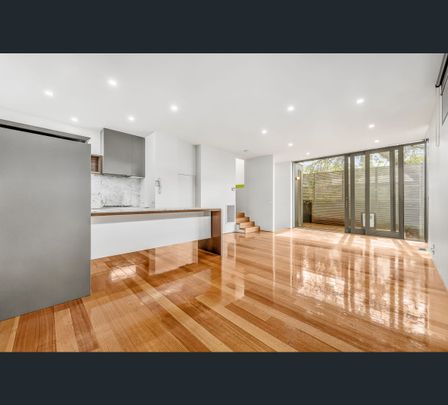3/12 Mason Street, Hawthorn, Vic 3122 - Photo 1