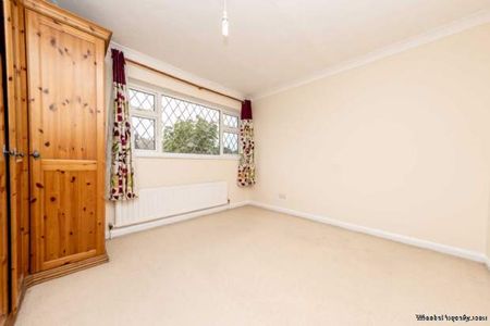 3 bedroom property to rent in Leeds - Photo 5