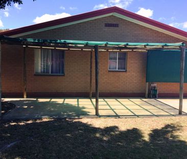 NESTLED AWAY IN A QUIET STREET - Photo 4