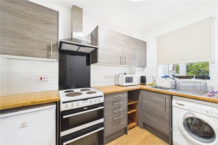 1 bedroom flat to rent - Photo 5