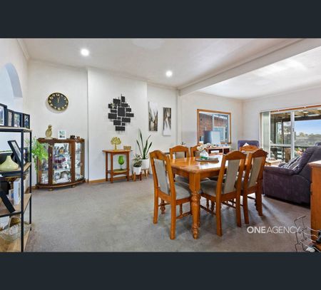 2 Atkinson Street, Hillcrest, Tas 7320 - Photo 4