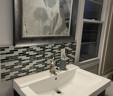 For Lease - 1396 Leighland Road Unit# A, Burlington, Ontario - Photo 4