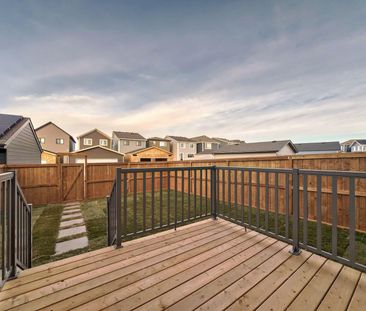 1074 Mahogany Blvd SE, Alberta, T3M 3T6, Calgary - Photo 5