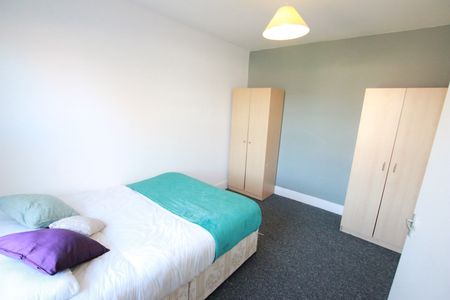 4 Bed Terraced House, Donnington Road, RG1 - Photo 4