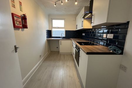 Avondale Road - Photo 5