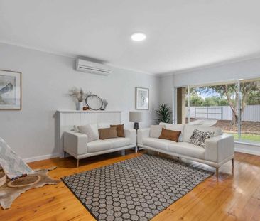 Large Family Home - Photo 2