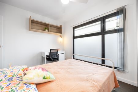 Woodmere Avenue (H60), Paradise – Room G - Photo 2