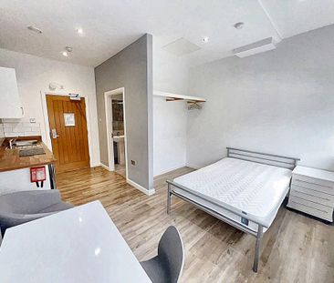 Studio to rent - Photo 3