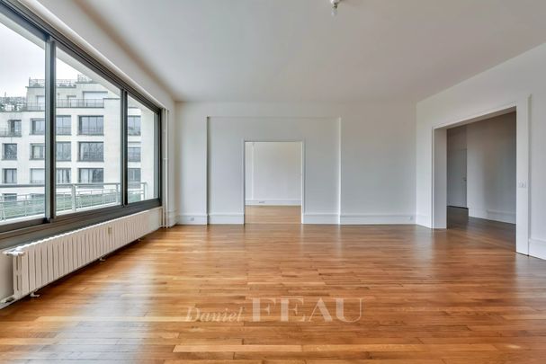 Location appartement, Saint-Cloud, 5 pièces, 180.39 m², ref 85592996 - Photo 1