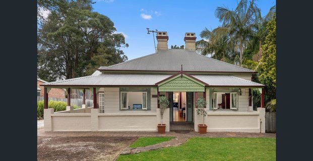 Timeless Design and Features - Photo 1