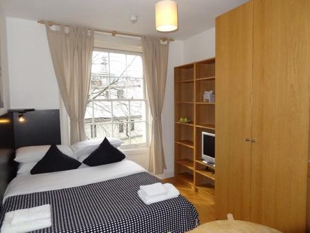 Flat 17 Cartwright Gardens, Bloomsbury WC1H 9EH - Photo 2