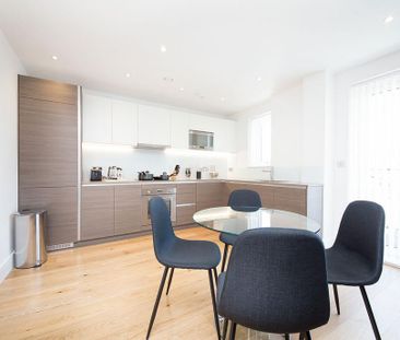 2 bedroom flat to rent - Photo 1