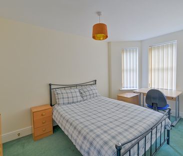 5 Bed Terraced House, Denison Road, M14 - Photo 4