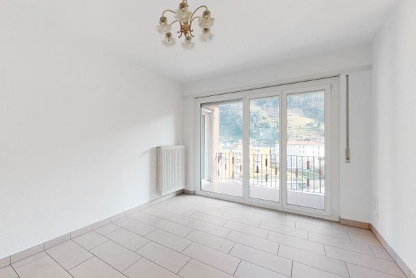 Ampio 4.5 locali con balcone a Bellinzona - Foto 1